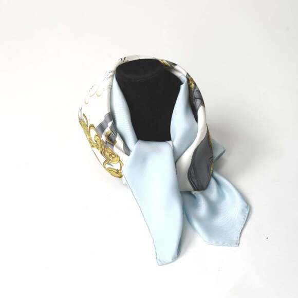 HERMES Blue Scarf - Picture 4 of 5